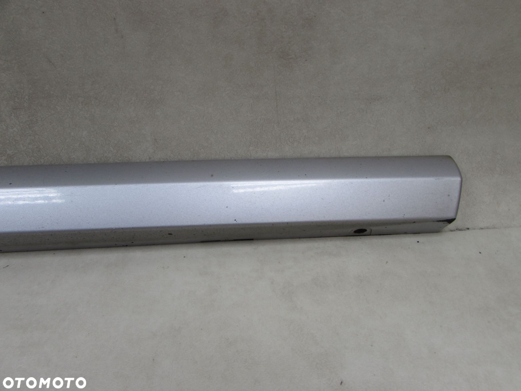 VOLVO S80 II V70 III LISTWA DOLNA DRZWI PRZOD PRAWA 711 30791066 - 2