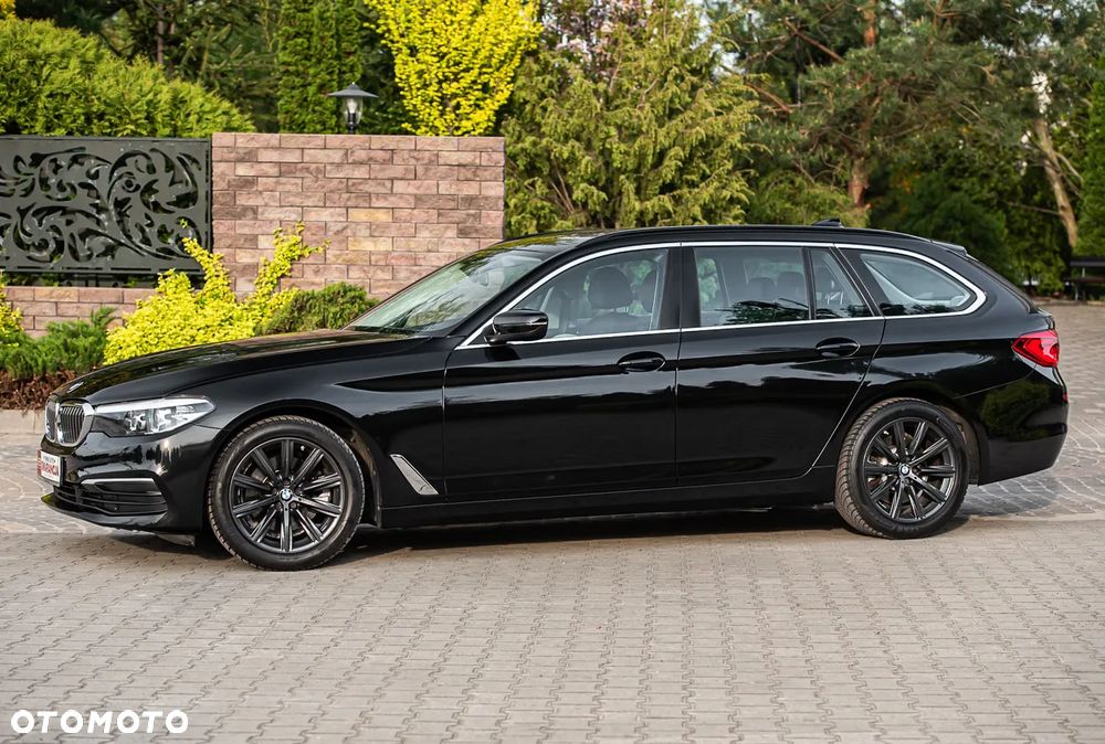 BMW Seria 5 520d Luxury Line - 17