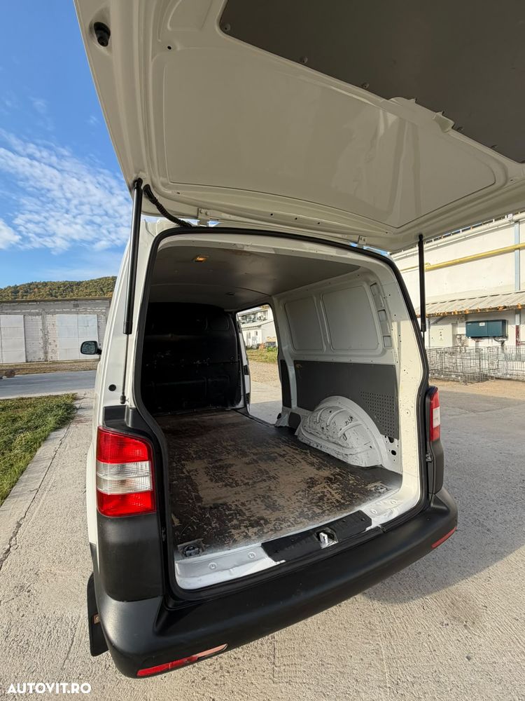 Volkswagen Transporter - 6