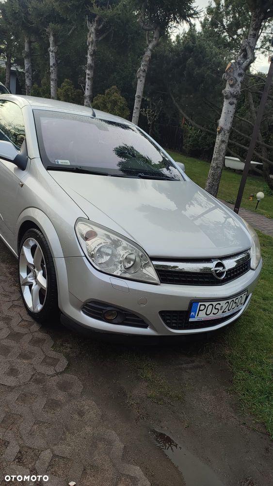 Opel Astra 1.9 CDTI Cosmo - 10