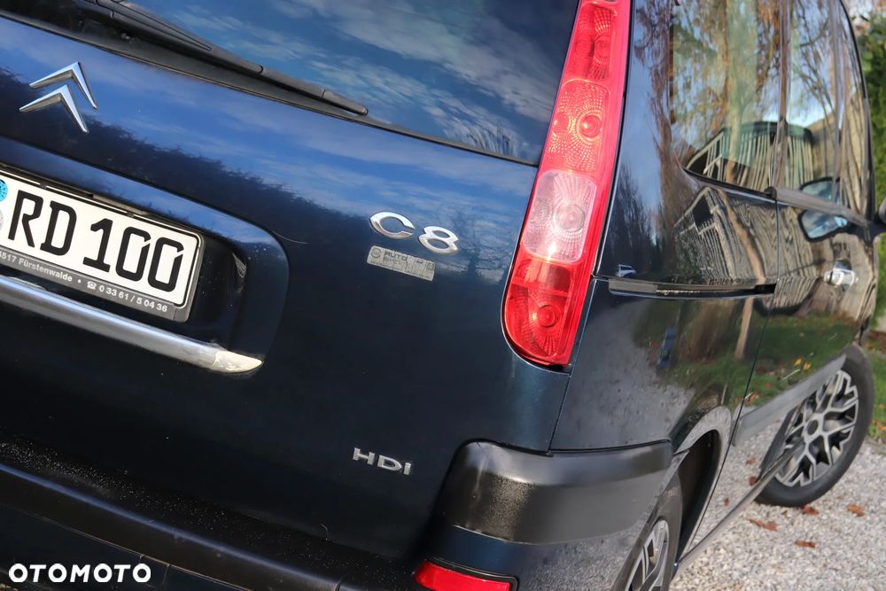 Citroën C8 2.2 HDi Confort - 25