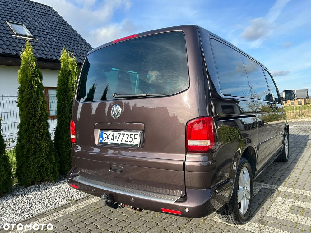Volkswagen Caravelle - 18