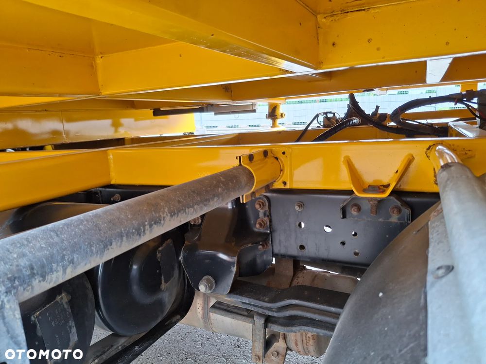 Renault D7.5 Wywrotka Kipper 3 Strony Hak Euro 6 2015r 3 Miejsca Skrzynia Dzielone Burty Bliźniak 7500 KG - 25