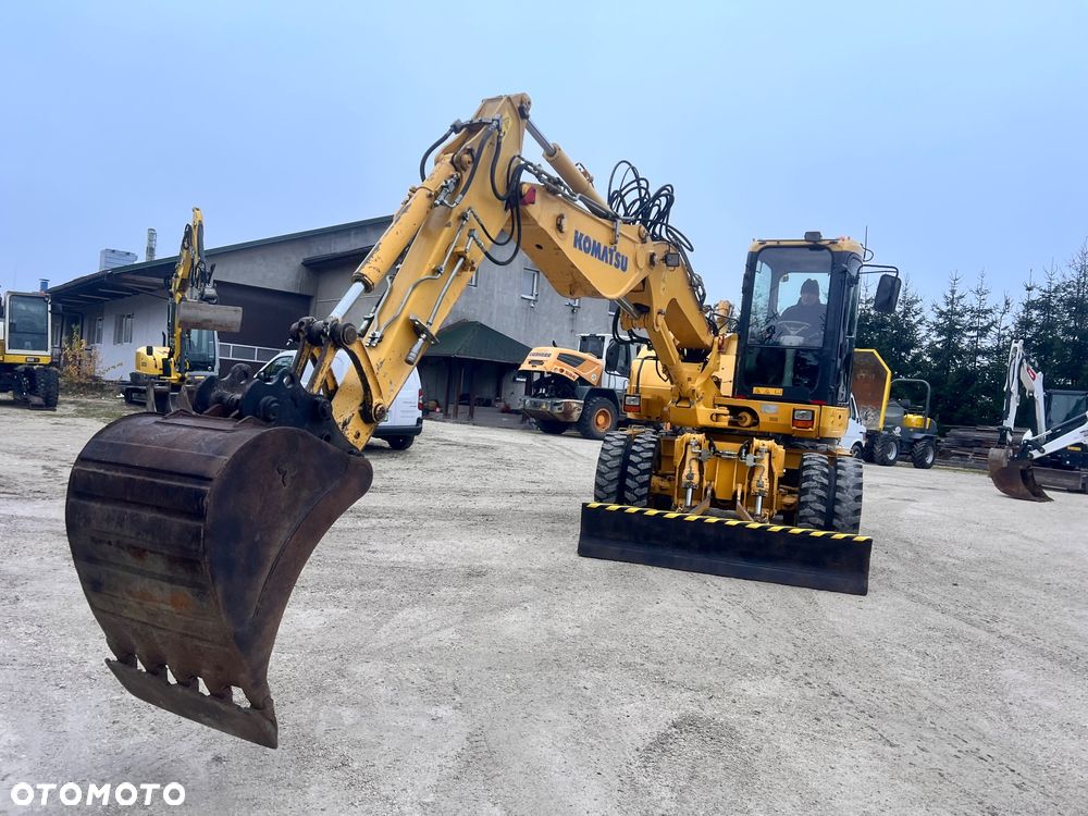 Komatsu Koparka kołowa KOMATU PW98MR-8 10ton 4x4x4 ośki skrętne Ramię 3x łamane BEZ DPF i ADBLUE 4 cyl dodatkowe wyjścia hydr Pług Podpory  2012 szybka zwinna Prosto z importu 1 właściciel Cat TEREX Liebherr Wacker Pw 98 Mr 8 11 - 23