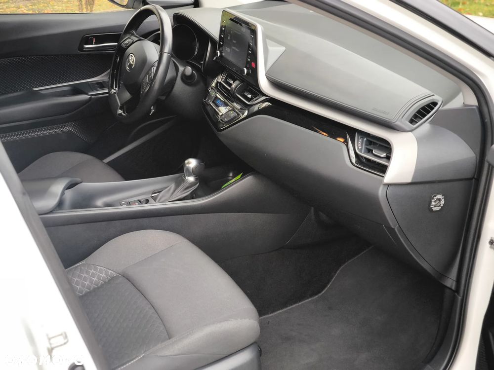 Toyota C-HR - 20