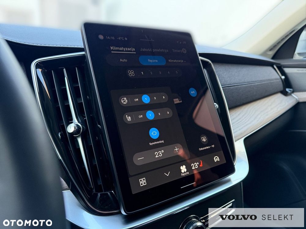 Volvo XC 90 - 21
