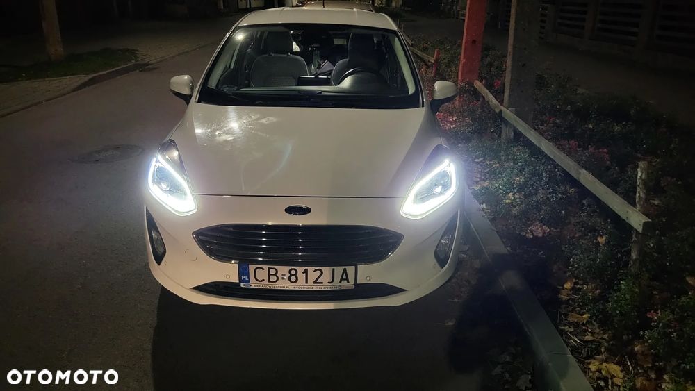 Ford Fiesta 1.0 EcoBoost Titanium EU6 - 32