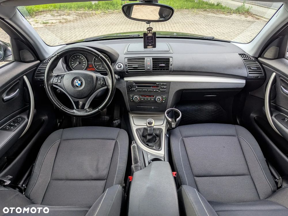 BMW Seria 1 - 11