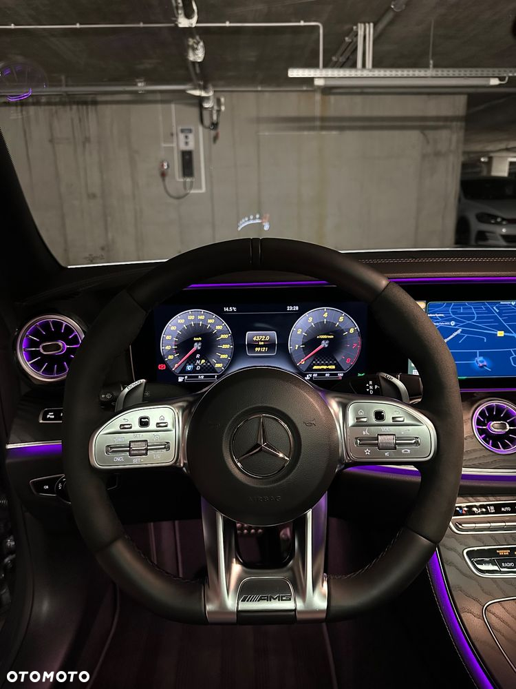 Mercedes-Benz Klasa E 300 Coupe 9G-TRONIC - 12