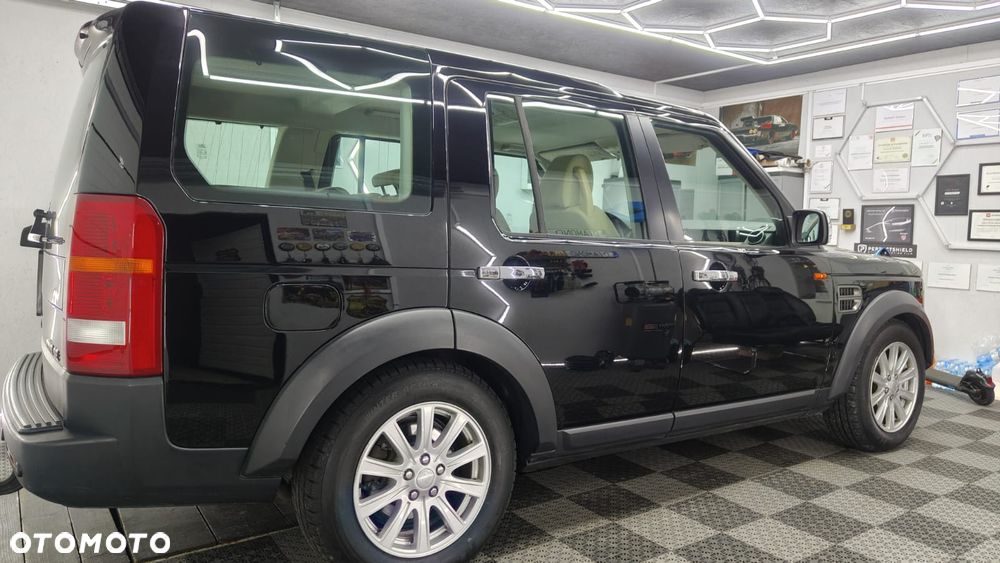 Land Rover Discovery 2005 photo 2