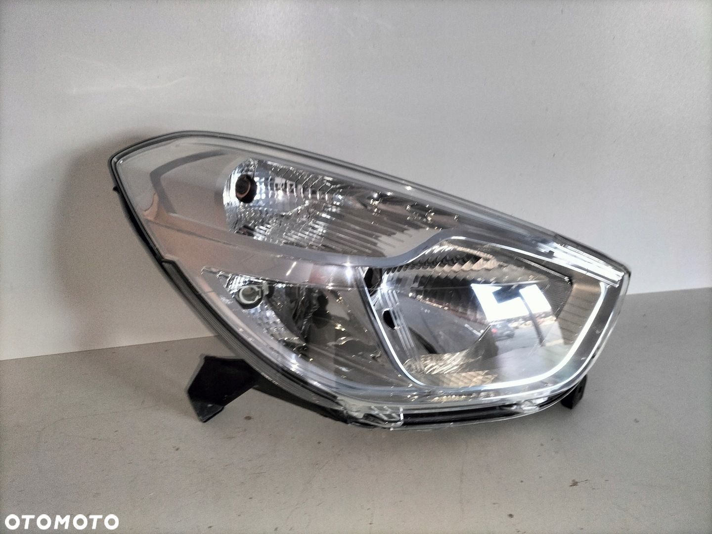 Lampa przednia reflektor prawa DACIA LODGY DOKKER 12- - 3