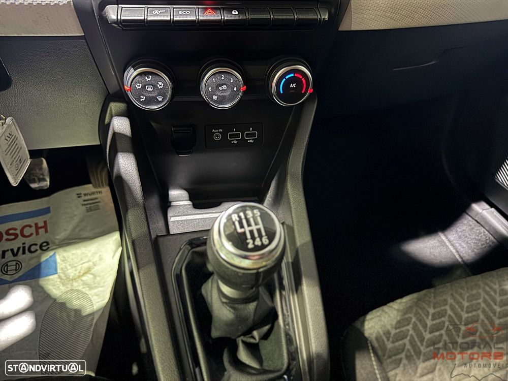 Renault Clio 1.0 TCe Limited - 28