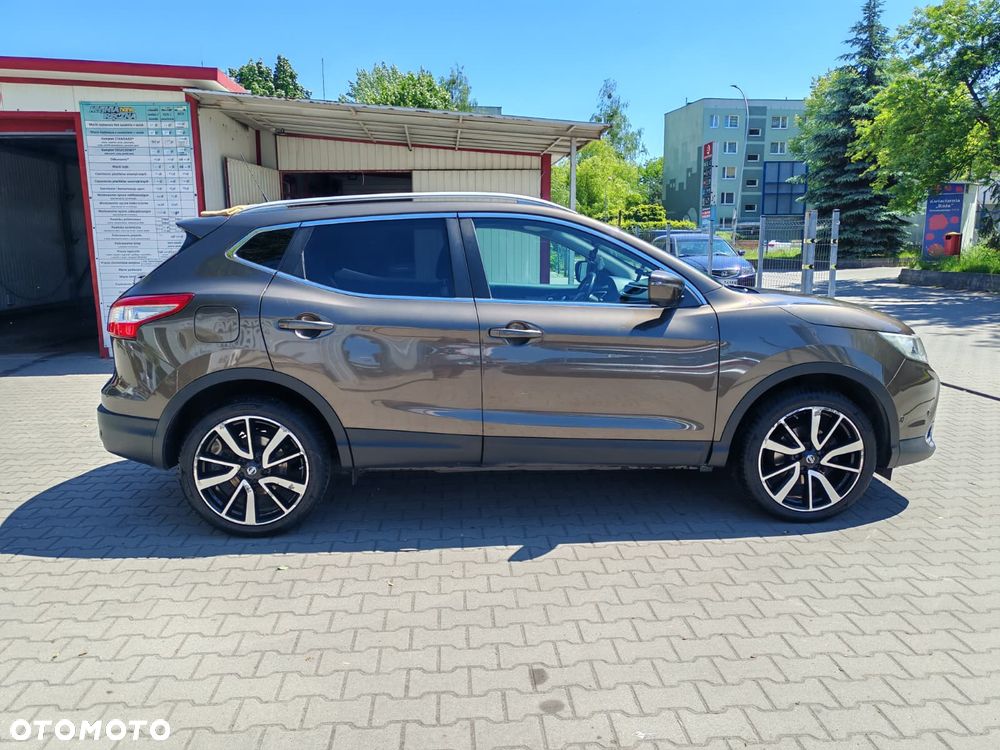 Nissan Qashqai 1.2 DIG-T Tekna EU6 - 3