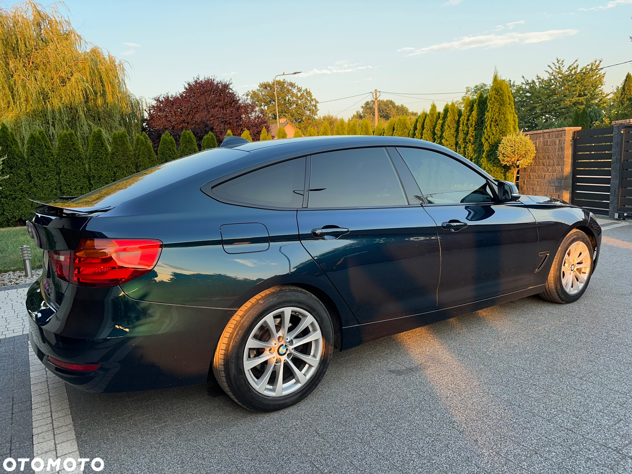 BMW 3GT 320i xDrive GT Sport-Aut Luxury Line - 10