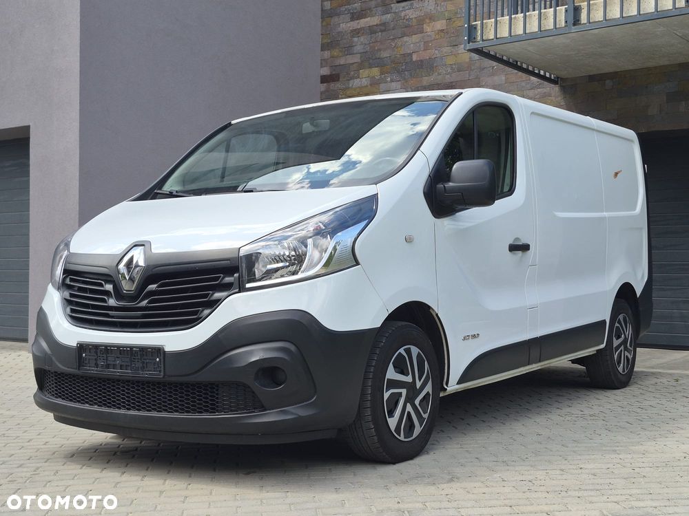 Renault Trafic - 1