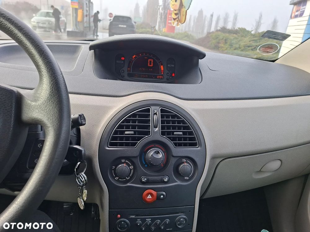 Renault Modus 1.6 16V Authentique - 7