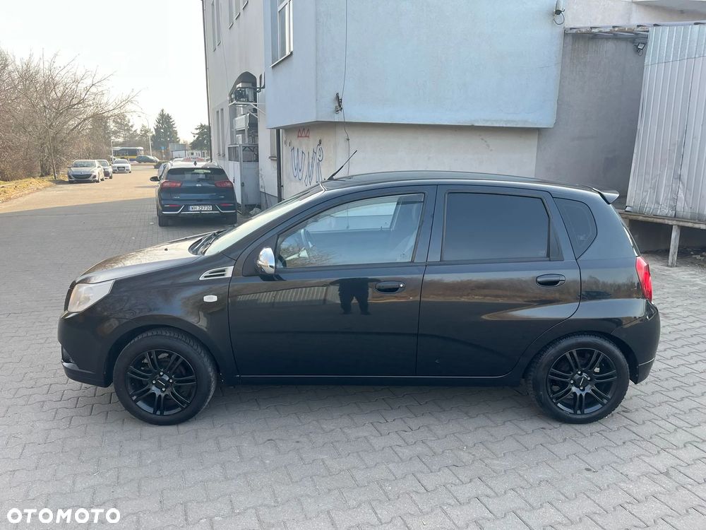 Chevrolet Aveo 1.2 - 3