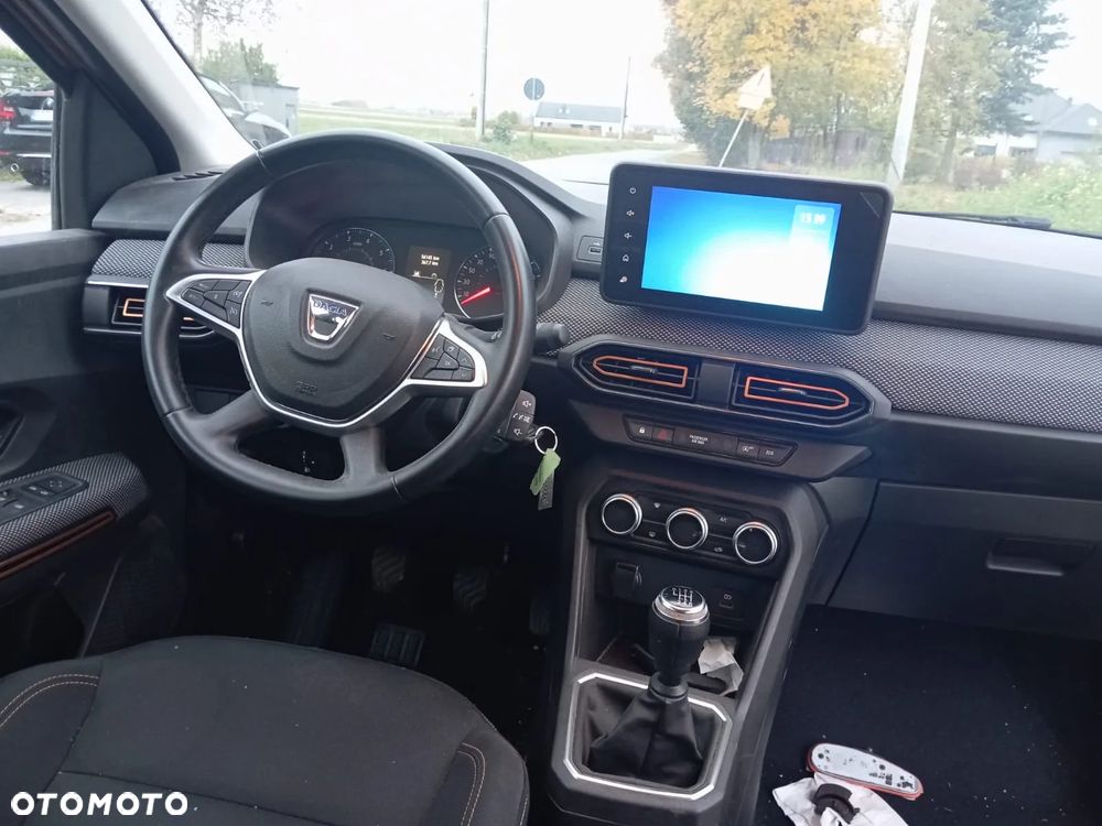 Dacia Sandero - 10
