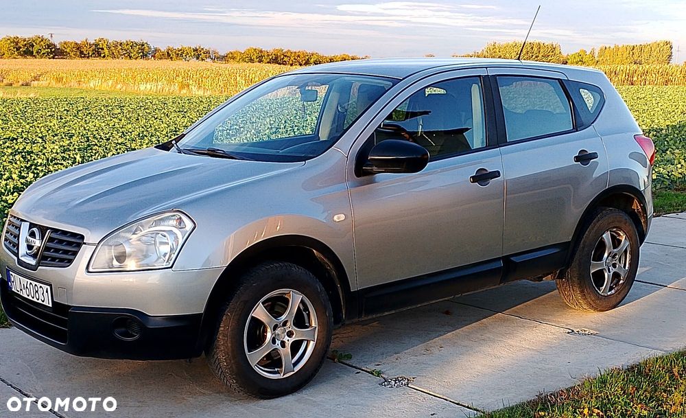 Nissan Qashqai - 1