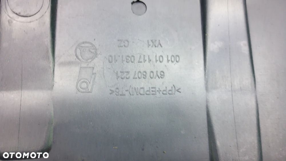 Skoda Fabia I Zderzak Przód 9570 6Y0807221 - 13