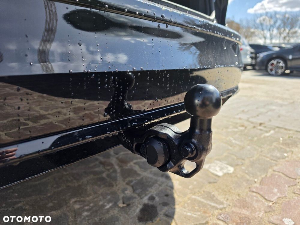 Volkswagen Golf 2.0 TDI R-Line Plus DSG - 11