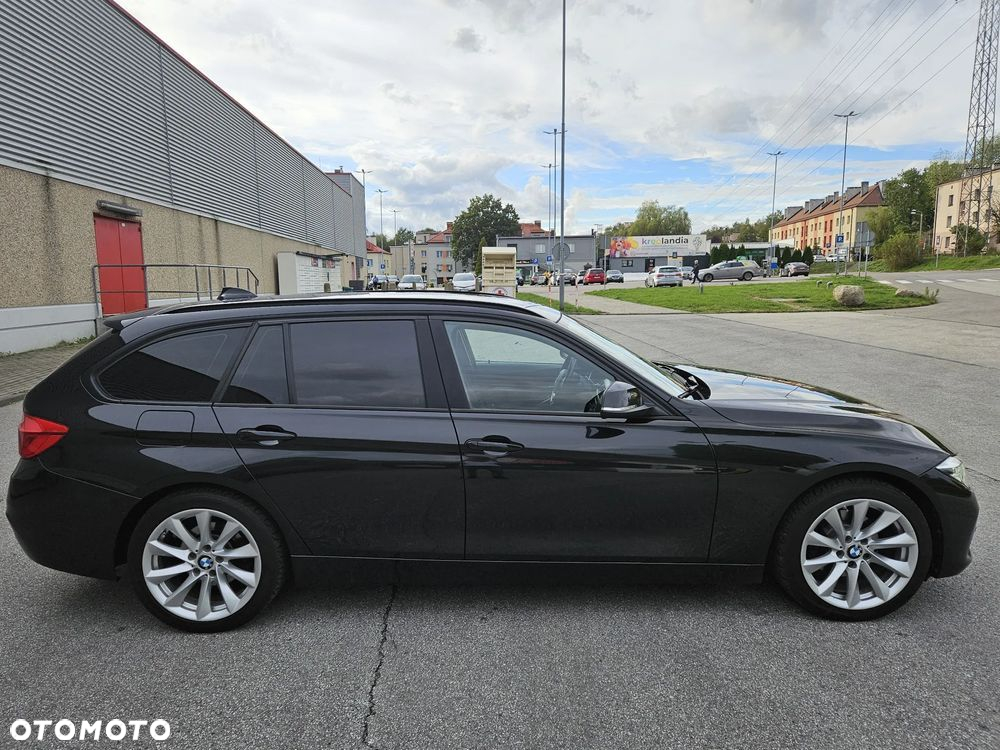 BMW Seria 3 320d - 4