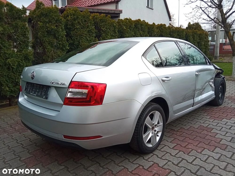 Skoda Octavia 2.0 TDI Clever - 5