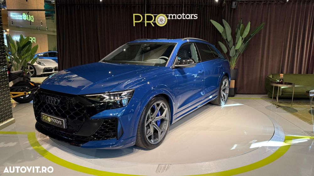 Audi RS Q8 - 12