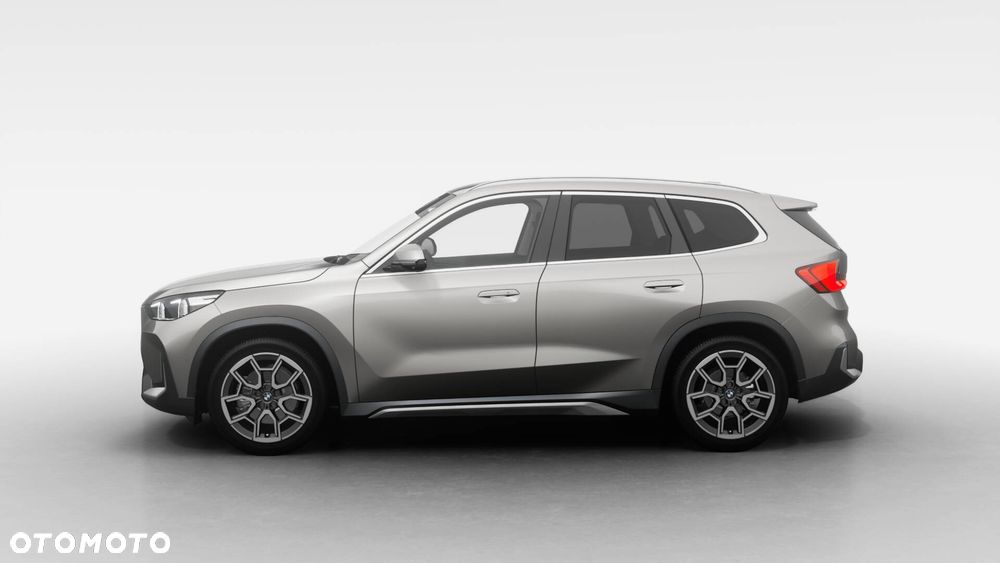 BMW X1 sDrive20i mHEV xLine - 4