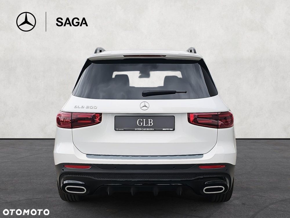 Mercedes-Benz GLB - 6