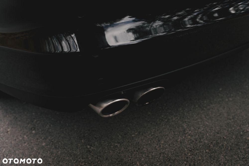 Porsche Panamera 4S - 26