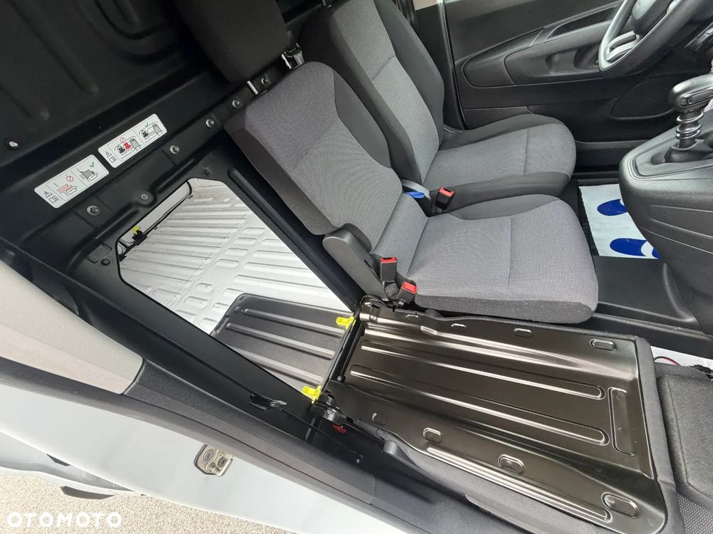 Citroën BERLINGO - 17