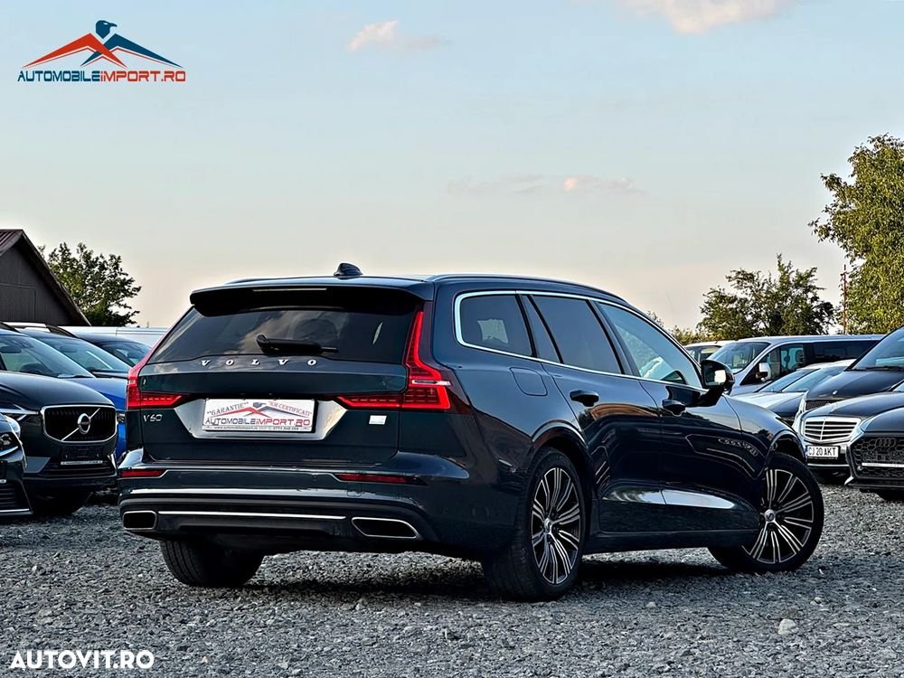 Volvo V60 T6 AWD Recharge Geartronic Inscription - 3
