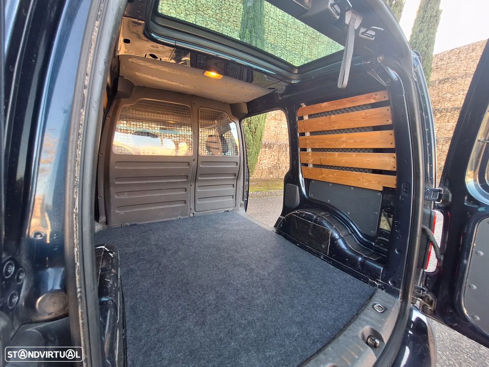 VW Caddy 1.6 TDi Trendline Bluemotion c/Girafon - 32