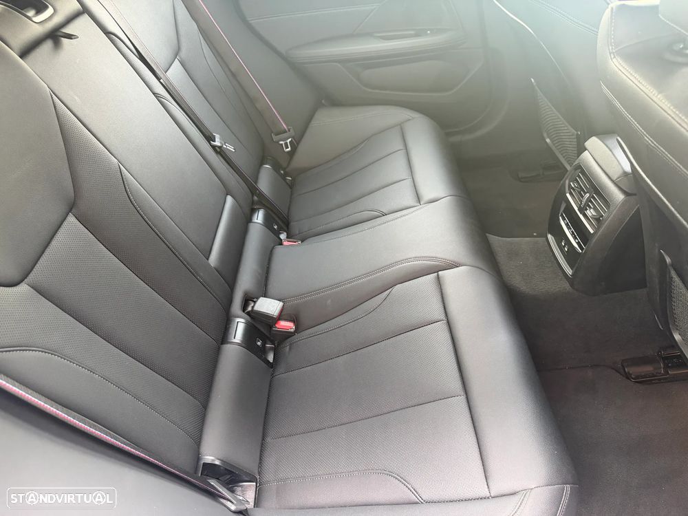 BMW i4 eDrive35 Gran Coupe M Sport - 24