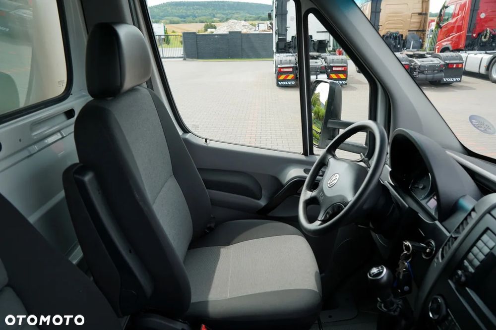 Volkswagen CRAFTER / KONTENER / 2017 ROK / BLIŹNIAK / 3 MIEJSCA / SPROWADZONY / PO KONTRAKCIE SERWISOWYM - 26