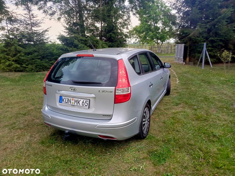 Hyundai i30 1.6 CRDi Comfort - 14