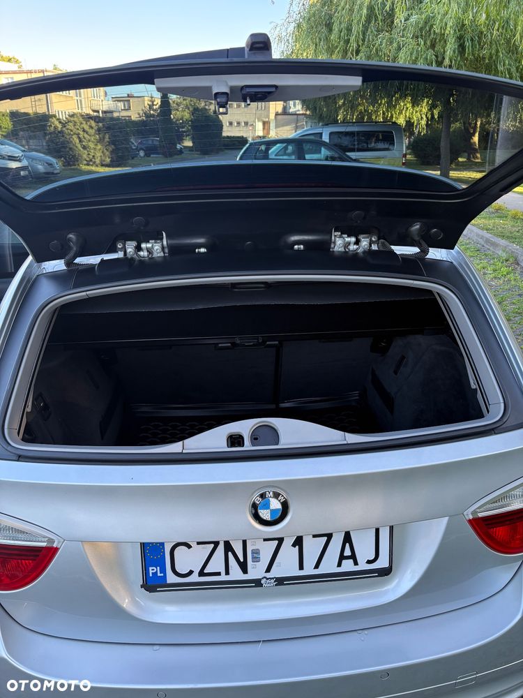 BMW Seria 3 320d DPF - 9