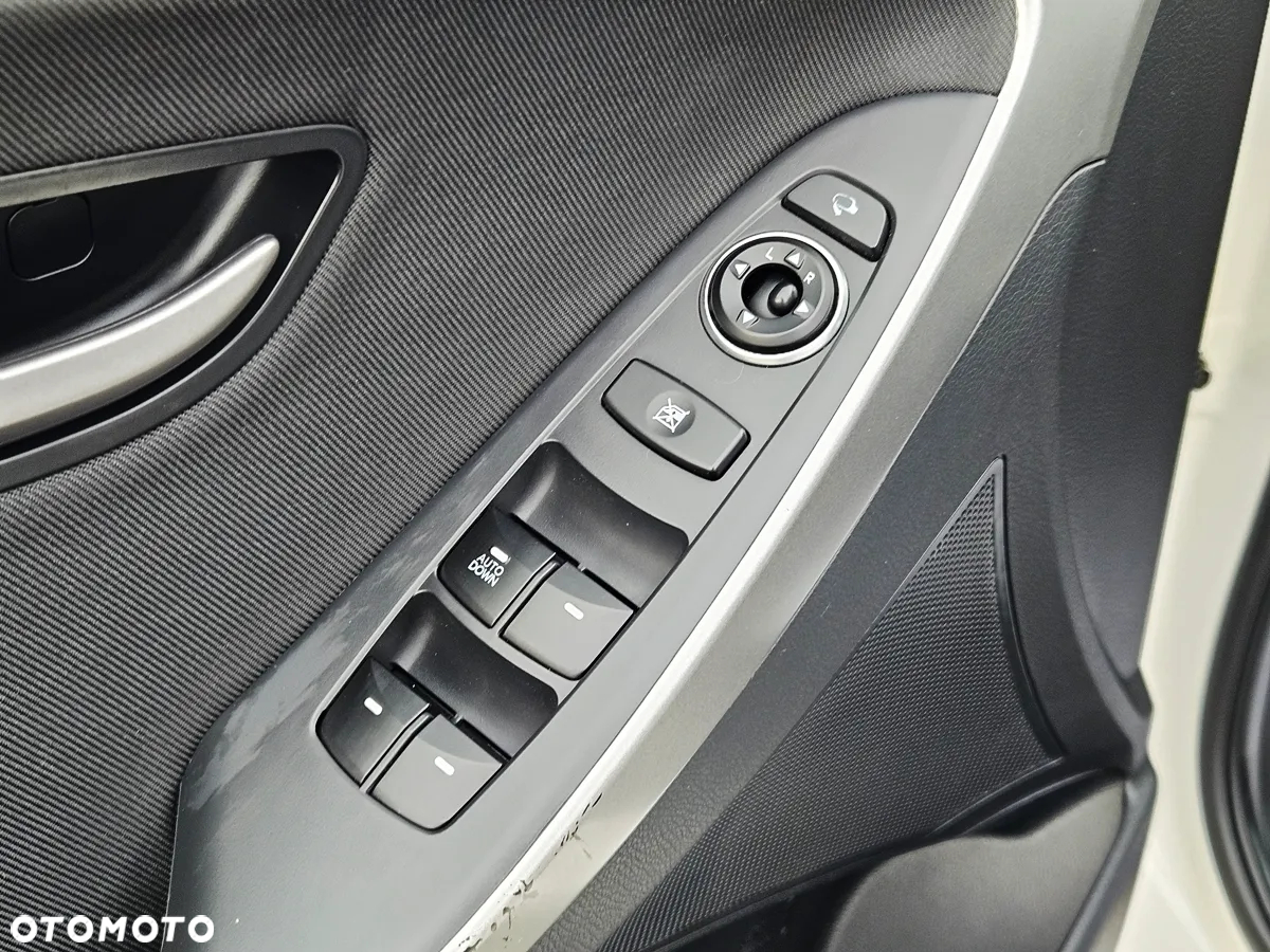 Hyundai i30 - 32