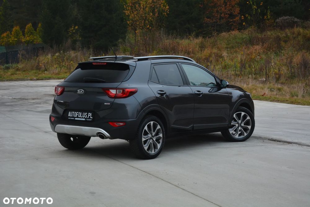 Kia Stonic - 3