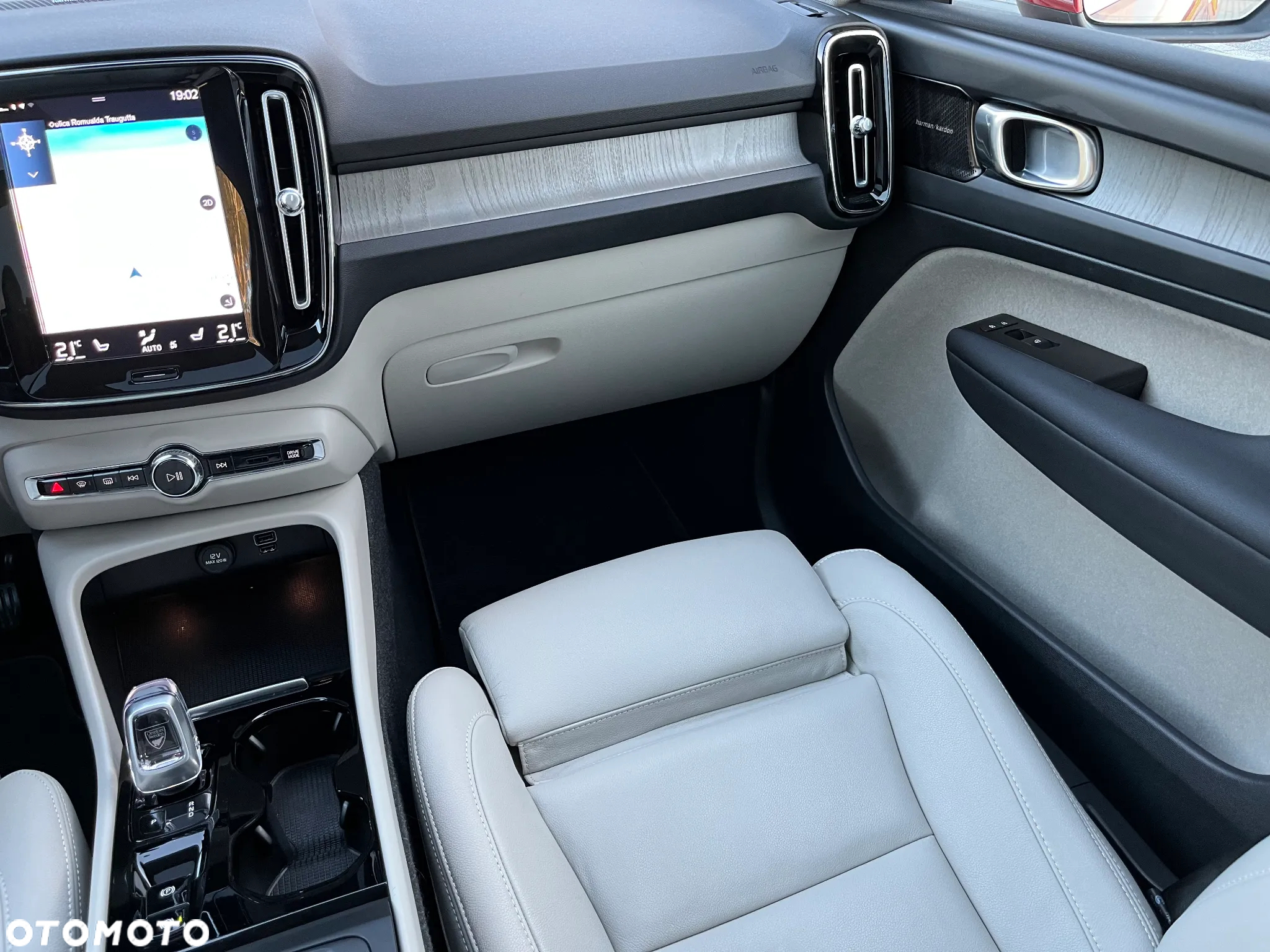 Volvo XC 40 - 34