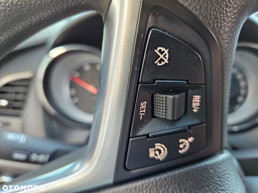 Opel Astra 1.6 CDTI Essentia - 16