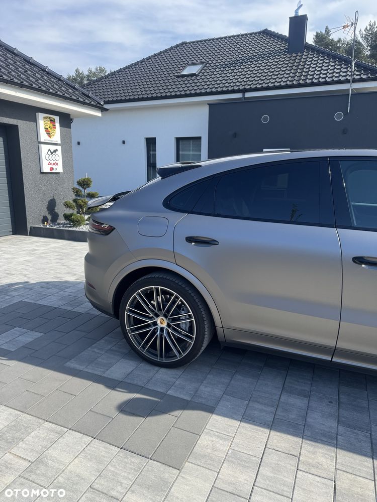 Porsche Cayenne - 7