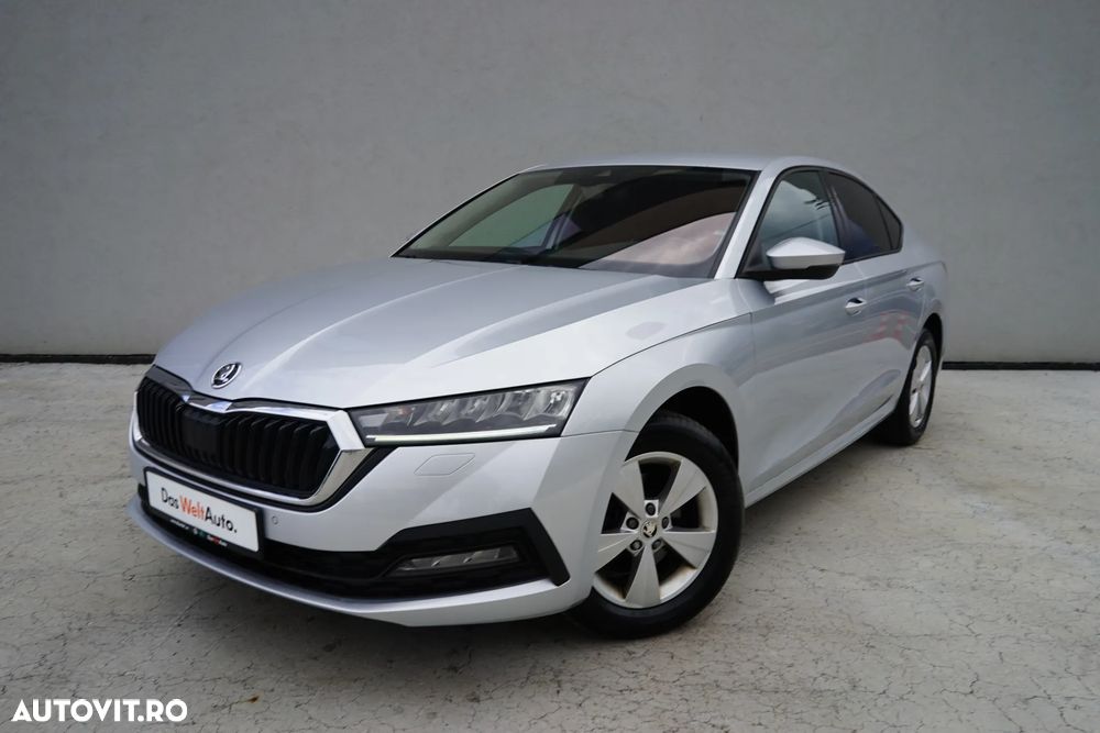 Skoda Octavia 2.0 TDI DSG Ambition - 2