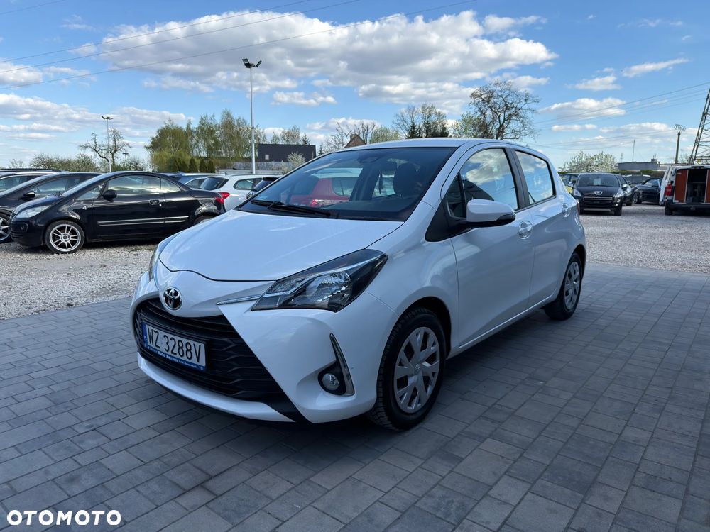 Toyota Yaris 1.5 Premium CVT - 9