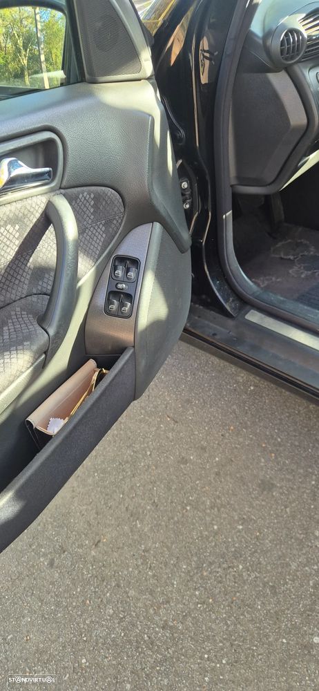 Mercedes-Benz C 220 CDi Avantgarde Aut. - 9