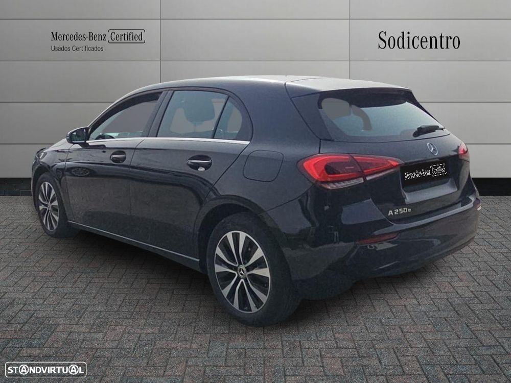 Mercedes-Benz A 250 e Style Plus - 7