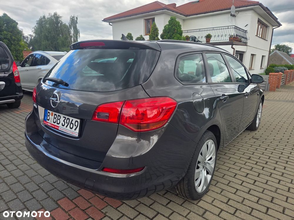 Opel Astra - 6