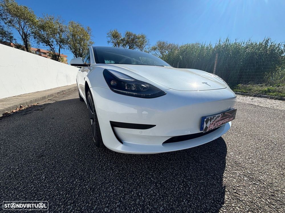 Tesla Model 3 Long-Range Dual Motor AWD - 4