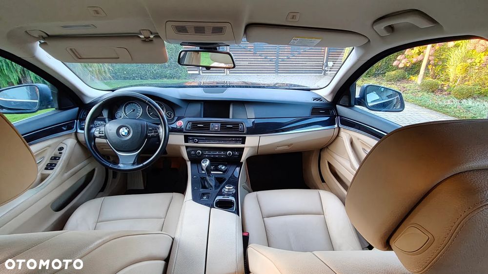 BMW Seria 5 520d - 9